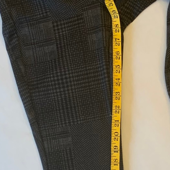 2 NEW Pairs Design Lab XS/TP legging pants - Picture 5 of 8